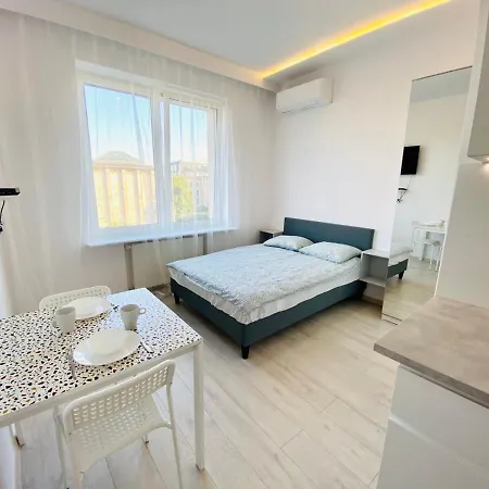 Apartment Smolna 11